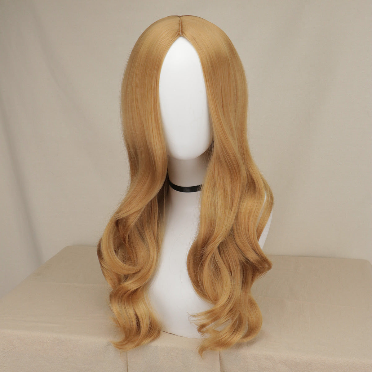 Wig, mid-length curly hair, light brown curly hair